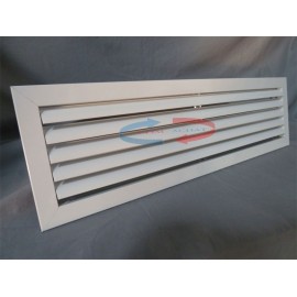 Grille de soufflage à ailettes coubes L300xH100 blanc